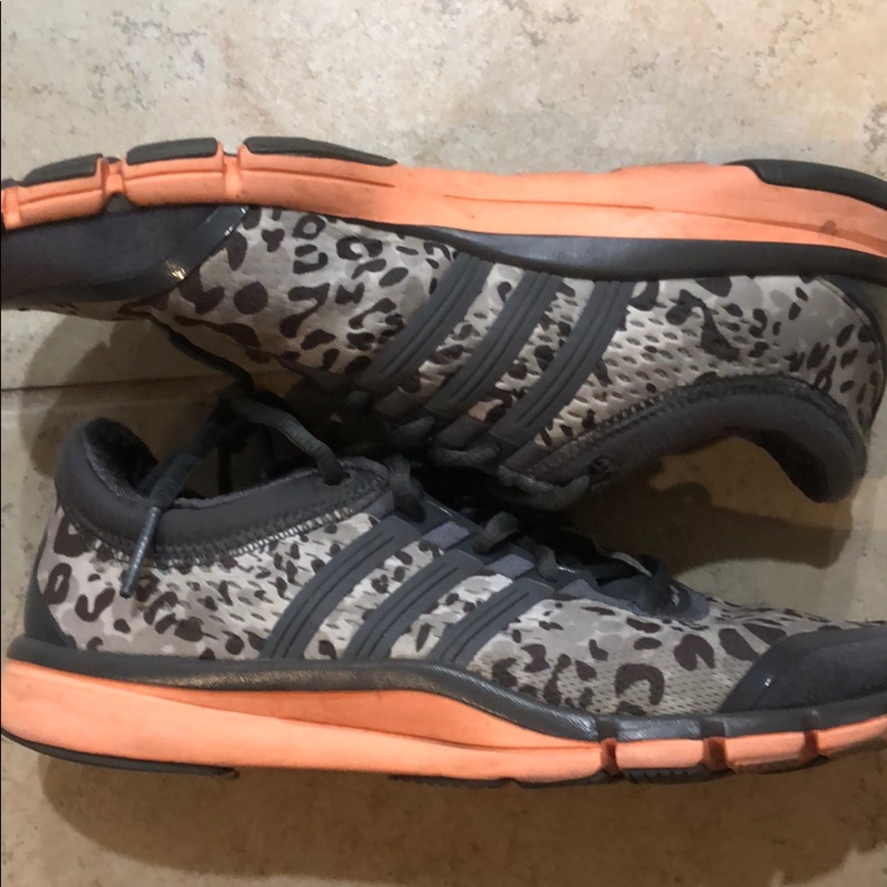 Adidas animal print sneakers women’s 7.5